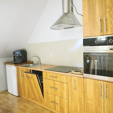 Nad Chabrami * גריפיצה